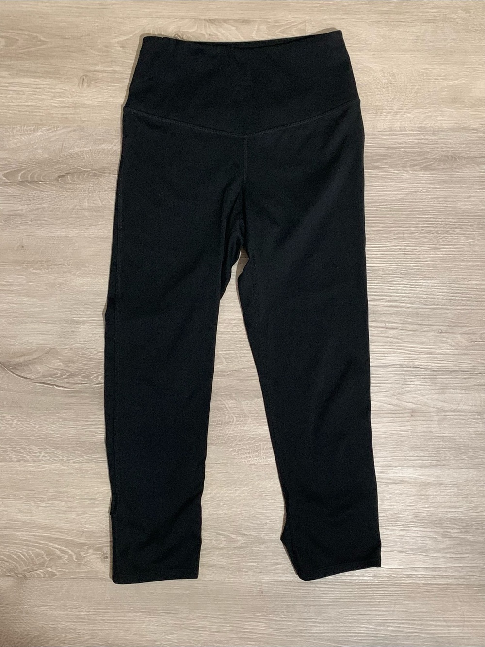 Zella Black High-Waist Twist Around Cropped Leggings